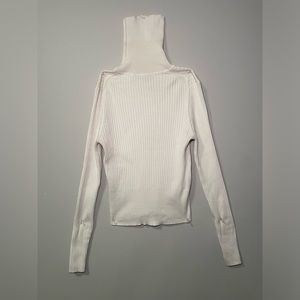 White Zara Turtleneck Sweater (Medium); gently used; ribbed knit fabric